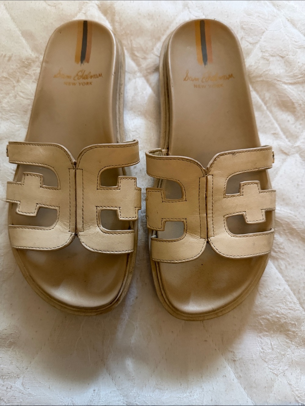 Sam Edelman Beige Cutout Leather Slide Sandals